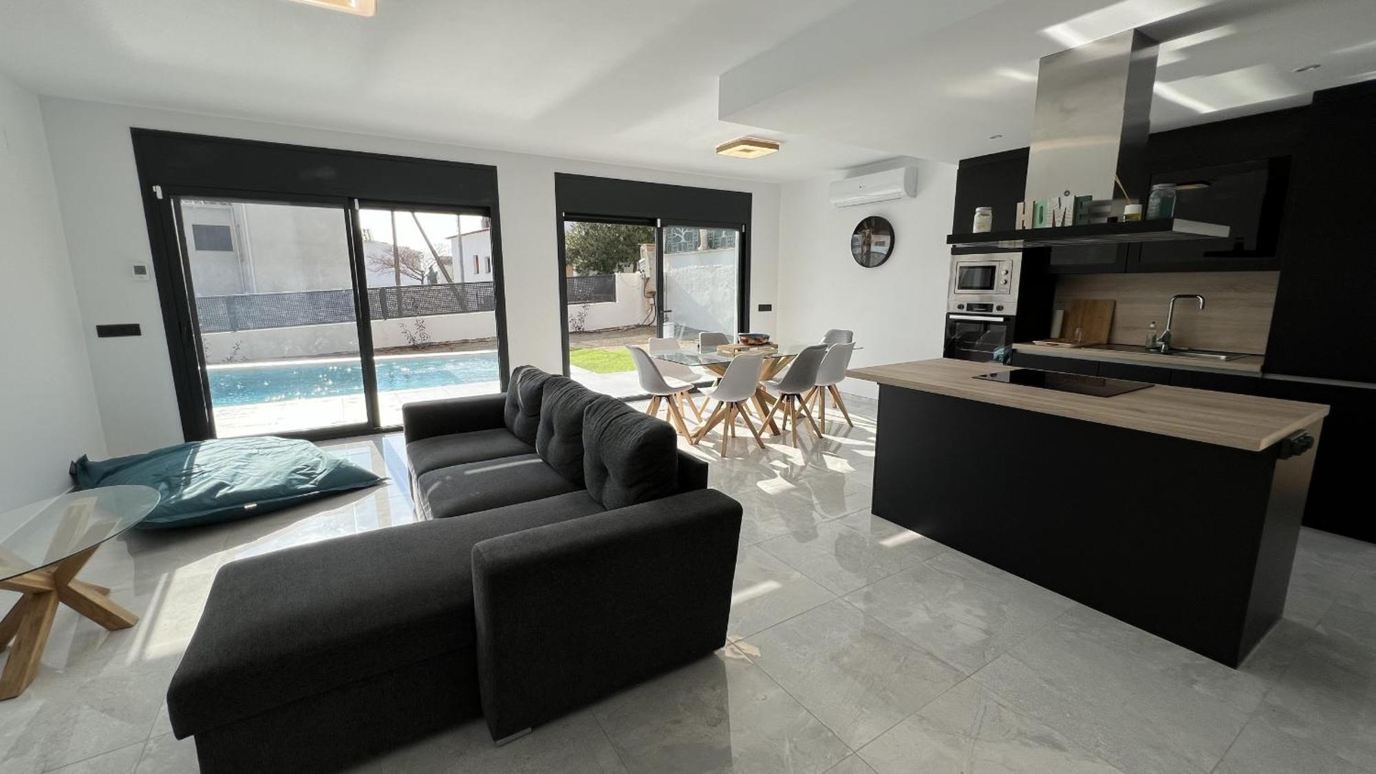 Villa Casa Moderna Roses Con Piscina Y Jardin Mas Bosca, Roses Palau Saverdera Exterior foto